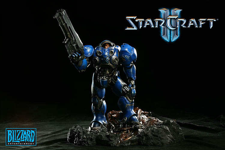 Une figurine pour fêter Starcraft 2.jpg