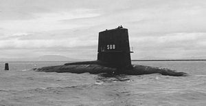 USS_Scamp_(SSN-588)_underway_c1970s.jpg