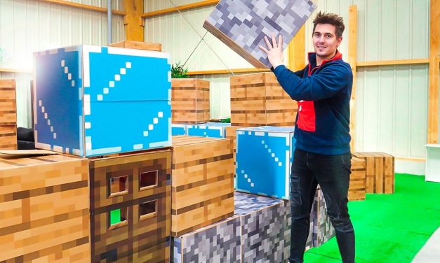 Construire une maison Minecraft dans la vraie vie