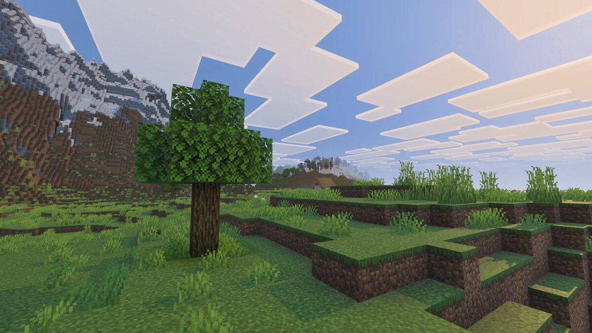 Ciel de Minecraft avec nuages réinterprétés par le Vibrant Shader, étendus en couches profondes dans une lumière diffuse.