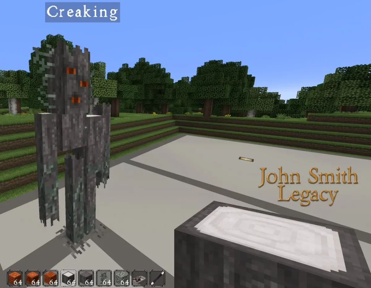 créature Creaking texturée avec le pack de texture Minecraft John Smith Legacy dans une plaine bordée de forêt