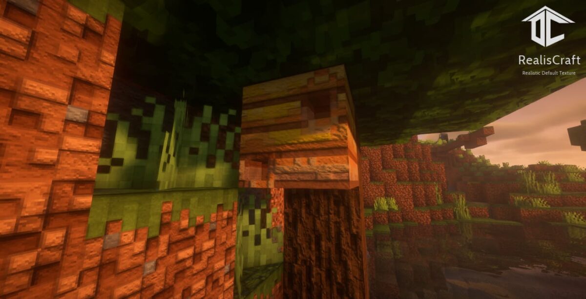 Pack de texture Minecraft RealisCraft JE Demo 128x : ruche suspendue à un arbre avec textures boisées