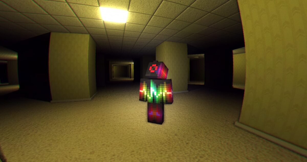 mod Minecraft Minecraft Found Footage – Skinwalker amorçant sa transformation dans un couloir du Level 0
