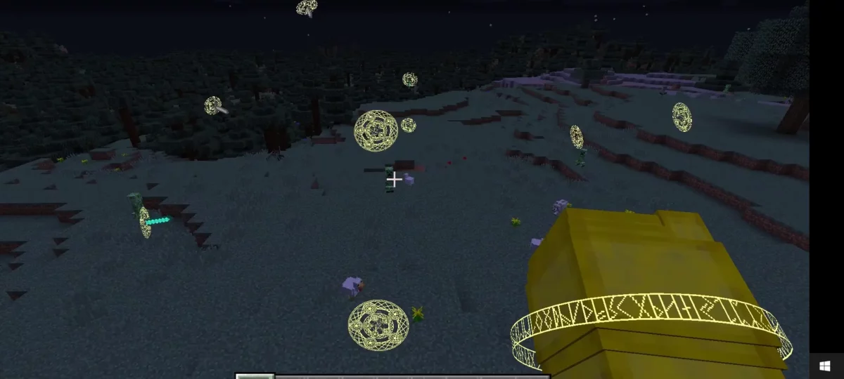 mod Minecraft Mahou Tsukai projection de trésor avec armes invoquées autour d’un creeper dans un paysage nocturne