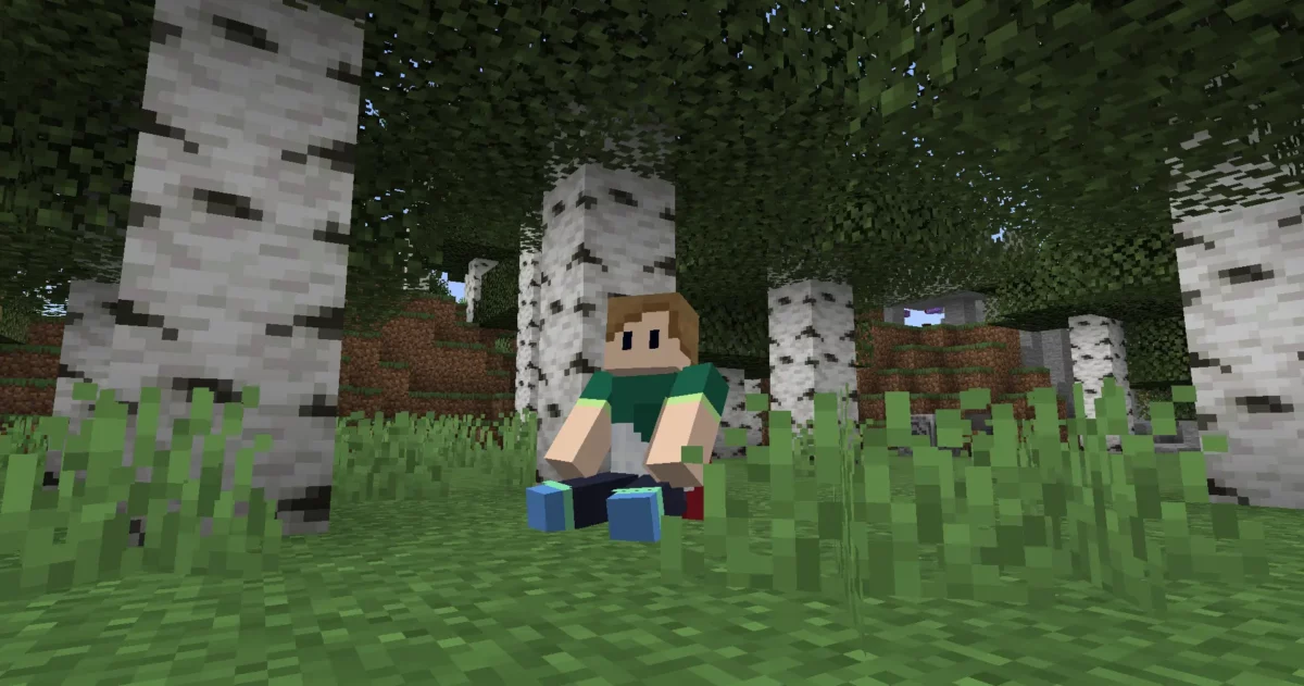 datapack Minecraft Vanilla Refresh montrant un personnage assis au sol dans une forêt de bouleaux grâce à la fonctionnalité de position assise