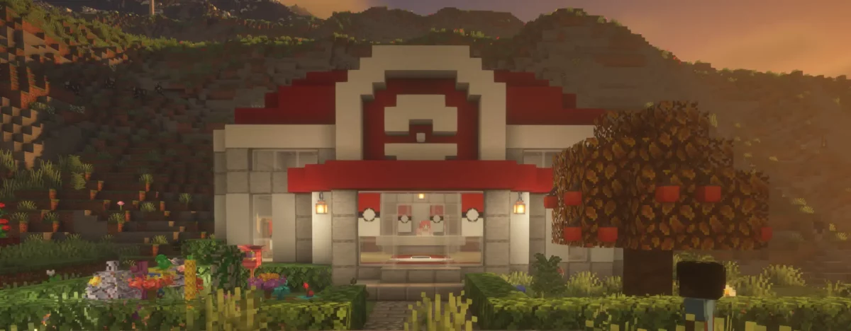 Pokécenter entièrement reconstruit par le mod Minecraft Cobblemon Additions, reconnaissable à son architecture emblématique.