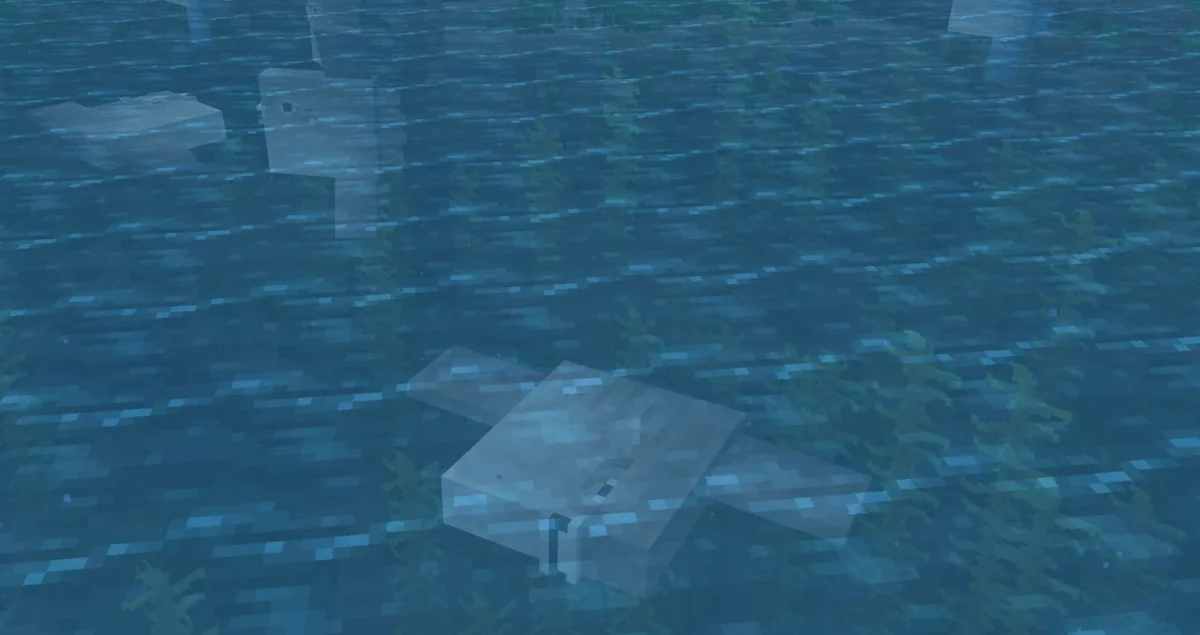 mod Minecraft Spawn poisson-lune massif flottant sous la surface d'un océan tempéré