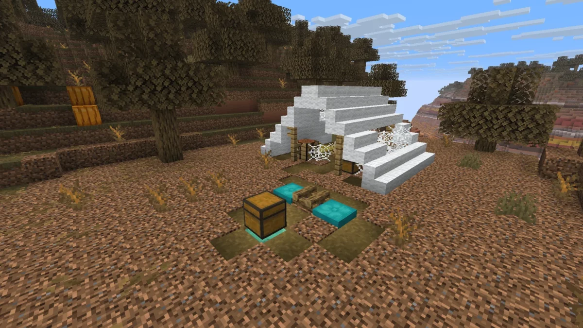 Camp abandonné dans des badlands boisées dans Minecraft 26.3