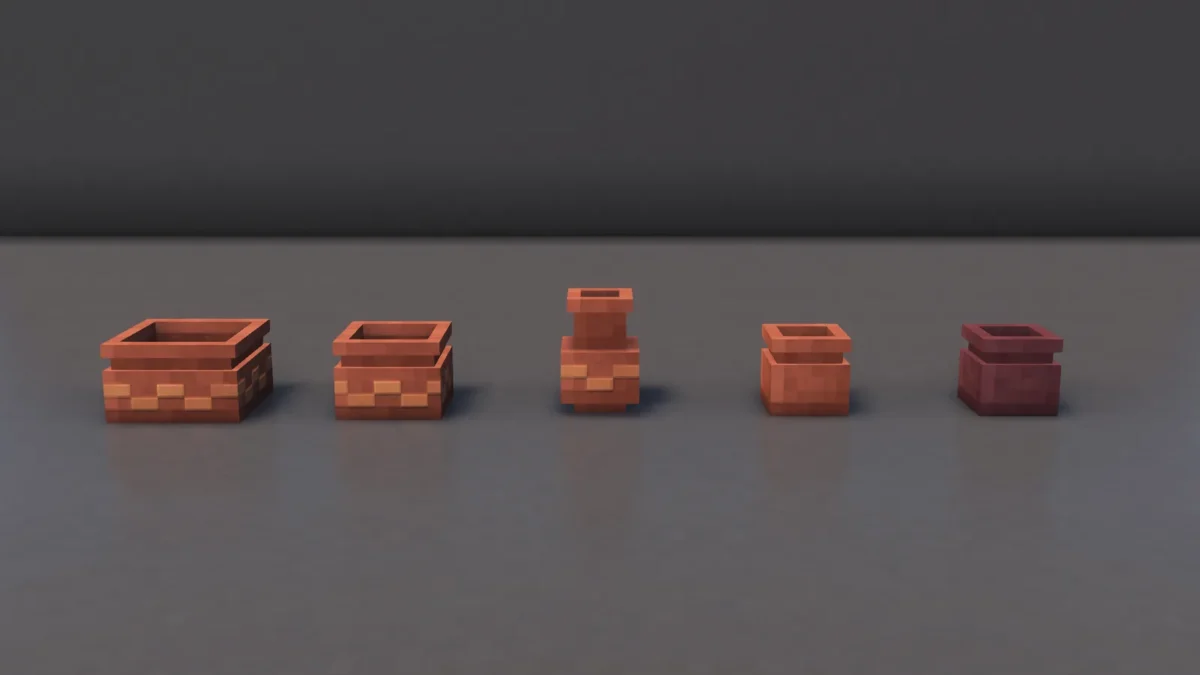 Cinq formes en terre cuite proposées par le pack Fresh Flower Pots dans Minecraft