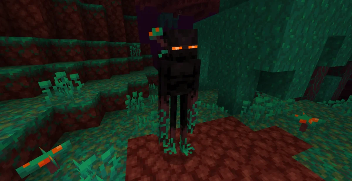 Enderman aux détails turquoise et aux yeux orange dans une forêt biscornue du Nether Minecraft