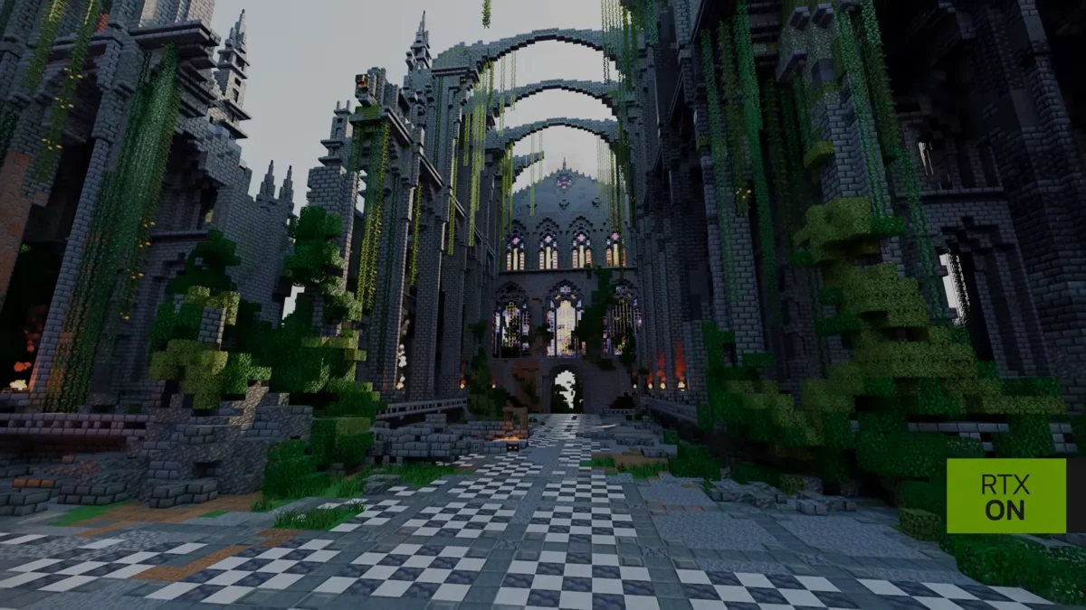Cour pavée entourée de grandes arches et de végétation dans la carte Minecraft Java de Blockworks